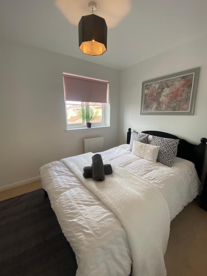 Inverness City Apartments - Modern & Bright Apartment Close To Raigmore Hospital & Shops Inshes Dış mekan fotoğraf